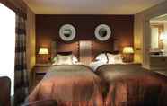 Kamar Tidur 6 Macdonald Windsor Hotel