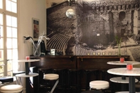 Bar, Kafe dan Lounge L'A Propos