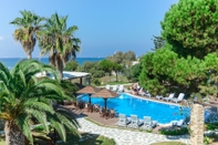 Swimming Pool Alkyoni Beach Hotel