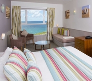 Bedroom 6 Sands Resort Hotel & Spa
