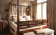 Kamar Tidur 3 Exclusive Guesthouse Bonifacius