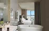 Phòng tắm bên trong 3 Melia Braga Hotel & Spa