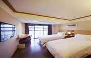 Kamar Tidur 2 Sun Flower Hotel and Residence