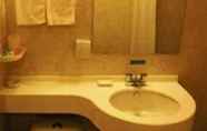 In-room Bathroom 5 Jinjiang Inn Xuzhou Sudi North Road