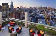 Ruang untuk Umum 3 Sheraton Tribeca New York Hotel