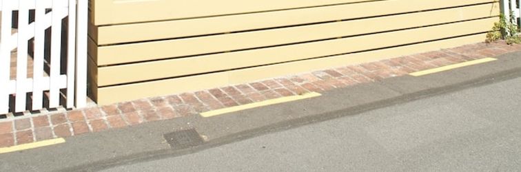 Exterior City Cottages