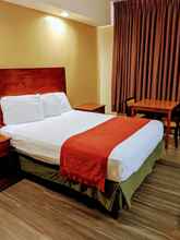 Kamar Tidur 4 Jets Motor Inn