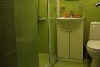 Toilet Kamar BIZ Apart Sofia