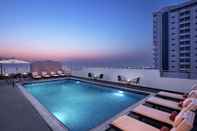 Swimming Pool Doubletree by Hilton Ras Al Khaimah