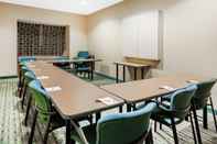 ห้องประชุม Microtel Inn & Suites by Wyndham Dickson City/Scranton