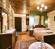 Kamar Tidur 3 En Dimitsani Guest House