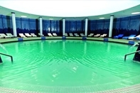 Swimming Pool Hotel Moulay Yacoub