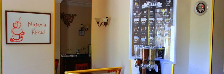 Lobi Hotel Santa Hill