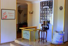 Lobi Hotel Santa Hill