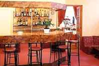 Bar, Cafe and Lounge Hotel Du Parc