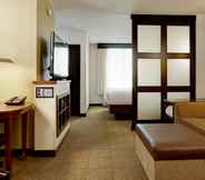 Bedroom 4 Hyatt Place Columbus/OSU