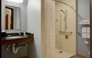 In-room Bathroom 6 Hyatt Place Columbus/OSU