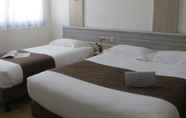 Kamar Tidur 6 Brit Hotel Hermes