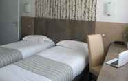 Kamar Tidur 3 Brit Hotel Hermes