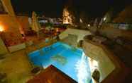 Swimming Pool 2 Miras Hotel - Special Class