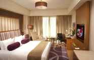 Bedroom 4 Radisson Blu Hotel Indore