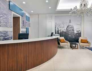 Lobi 2 Fairfield Inn & Suites by Marriott Atlanta Downtown