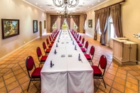 Dewan Majlis L'ermitage - Franschhoek Chateau & Villas