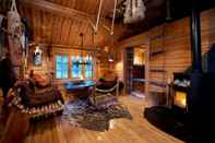 Ruang Umum Engholm Husky Design Lodge