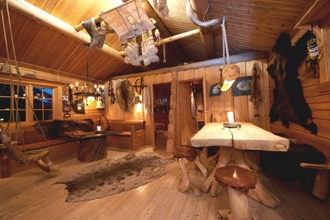 Lobby 4 Engholm Husky Design Lodge