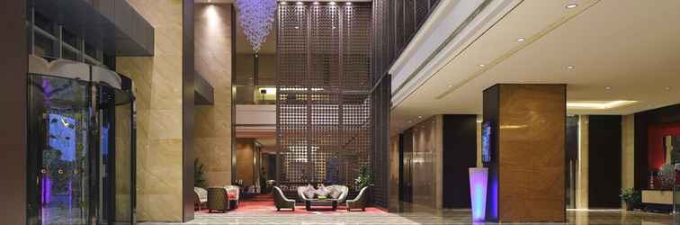 Lobi The Qube Hotel Shanghai Pudong