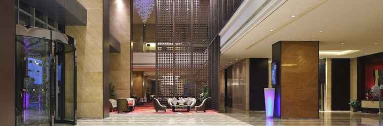 Lobby The Qube Hotel Shanghai Pudong