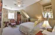 Kamar Tidur 5 Cedars of Williamsburg Bed & Breakfast