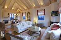 Lobby Zagori Suites Luxury Residences