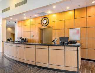 Sảnh chờ 2 Red Roof Inn & Suites Mt Holly - McGuire AFB