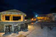 Bar, Cafe and Lounge Jozini Tiger Lodge by Dream Resorts