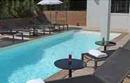 Swimming Pool 7 Hotel 202