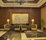 Sảnh chờ 5 Goldfinch Hotel Delhi NCR