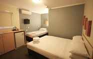 Bedroom 6 Snooze Inn Fortitude Valley