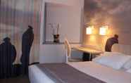 Bedroom 4 Best Western Auray Le Loch