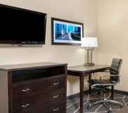 Kamar Tidur 5 La Quinta Inn & Suites by Wyndham Houston Energy Corridor