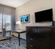 Kamar Tidur 3 La Quinta Inn & Suites by Wyndham Houston Energy Corridor