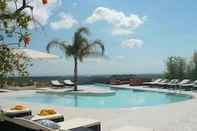 Swimming Pool Torre Fiore Hotel Masseria