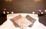 Kamar Tidur 6 Hostellerie Maleville