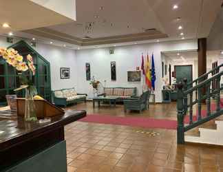 Lobby 2 Hotel Almagro