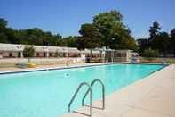 Swimming Pool Hyland Motor Inn