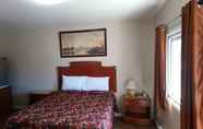 Bedroom 2 Relax Inn Collingwood