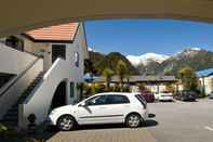 พื้นที่สาธารณะ Bella Vista Motel Franz Josef Glacier