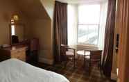 Bedroom 4 Kilmarnock Arms Hotel