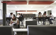 Bar, Cafe and Lounge 6 Residences Université Laval - Campus Accommodation