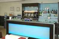 Bar, Kafe, dan Lounge Hotel Kristall